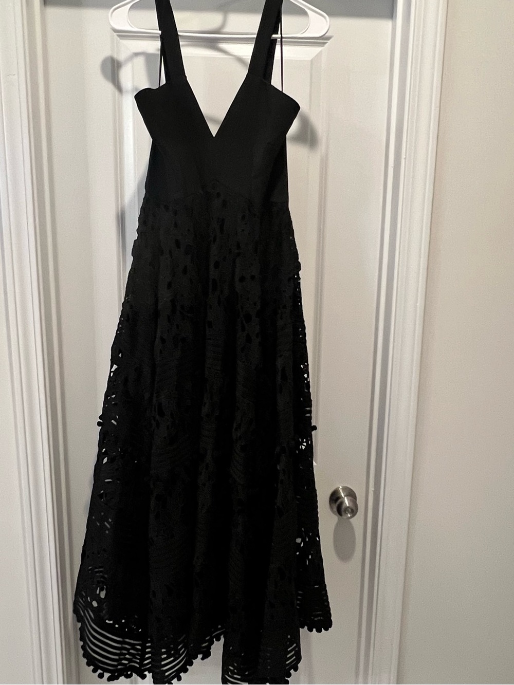 Ever After Boutique Women’s Large Elegant Black V-Neck Lace Midi Dress Lined